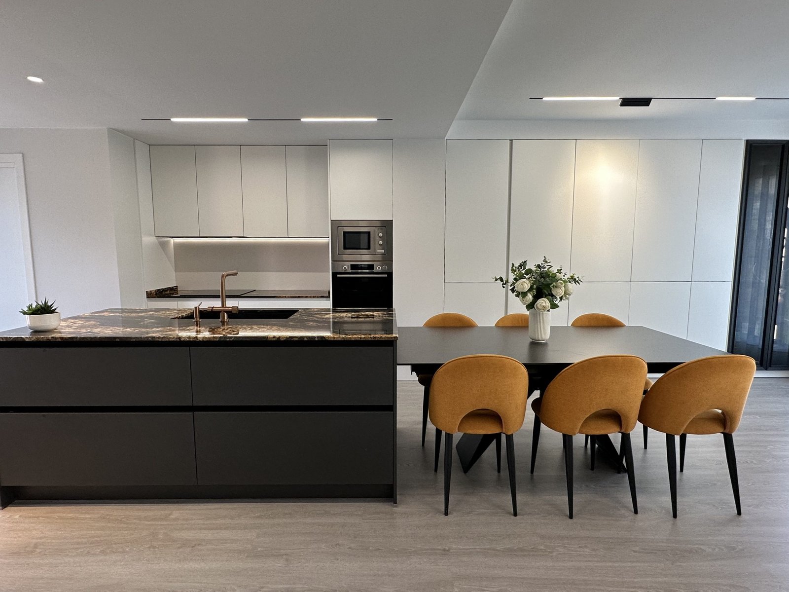 DEKitchen Zaragoza, ganadora de la Cocina del Mes de Octubre