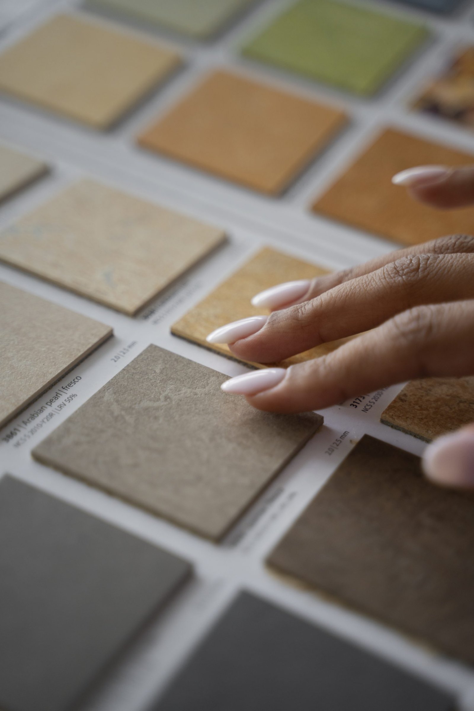 Explorando las paletas de colores de moda para cocinas de ensueño